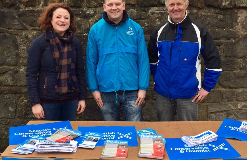 Graham Hutchison and Cllr Lindsay Paterson