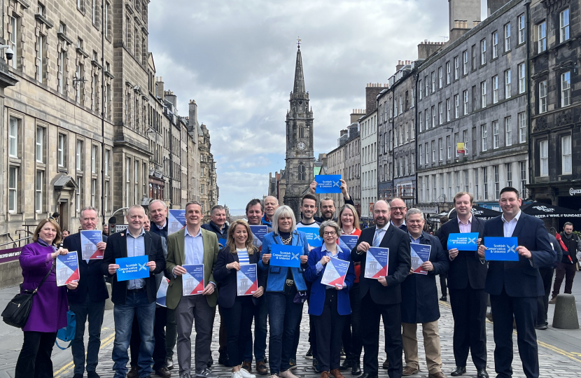 Group Photo at Royal Mile